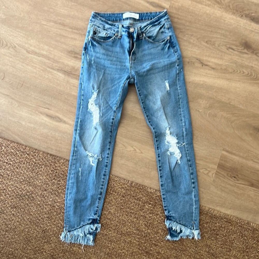 Kancan estilo mid rise jeans